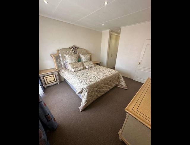 2 BEDROOM TOWNHOUSE FOR SALE IN LIEFDE EN VREDE